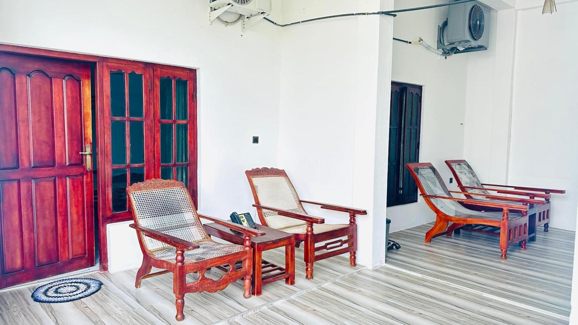 Garden Beach Hotel Arugam Bay Exterior foto